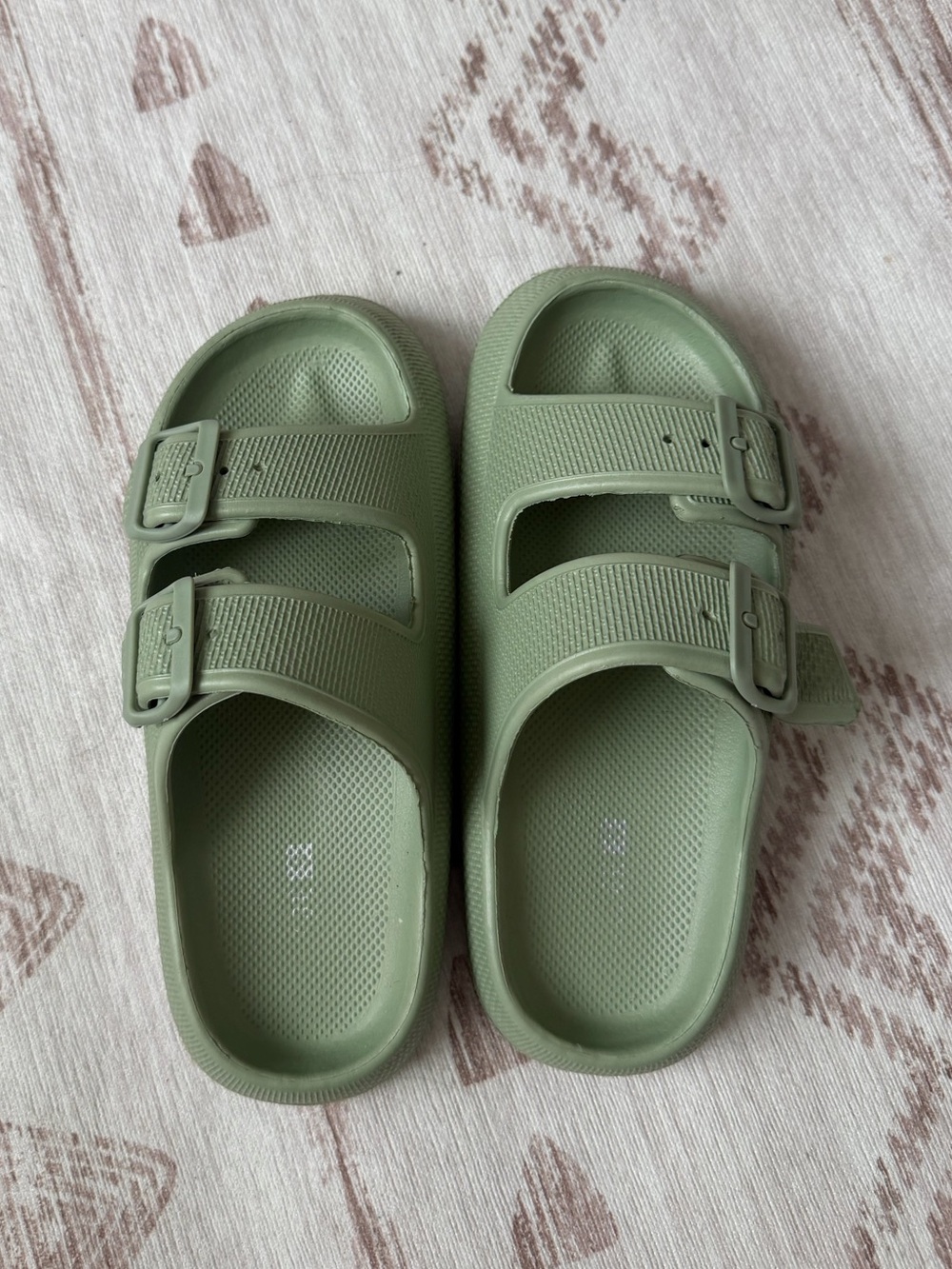 Adjustable Double-Strap Green Slide Sandals